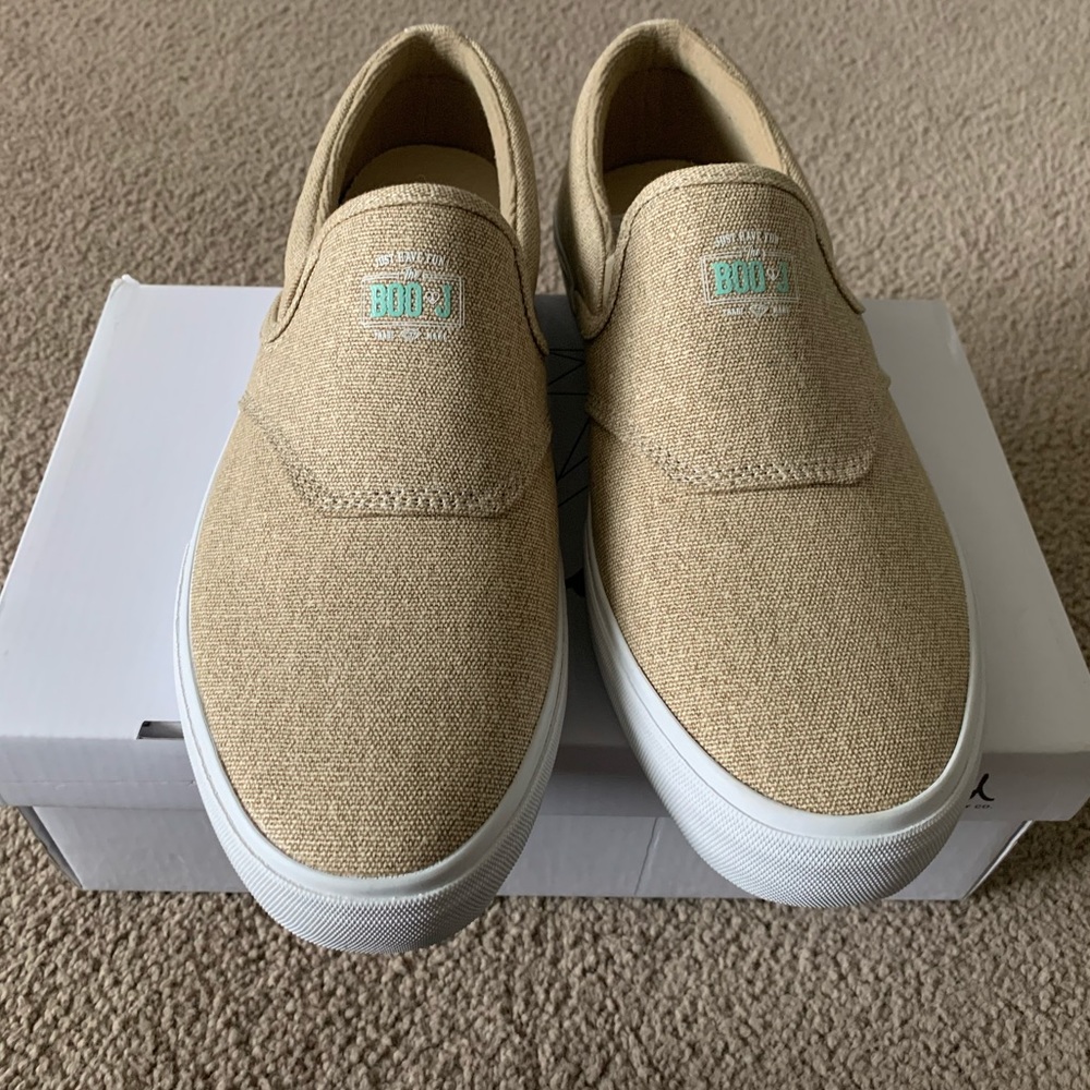 Diamond Boo J tan shoes